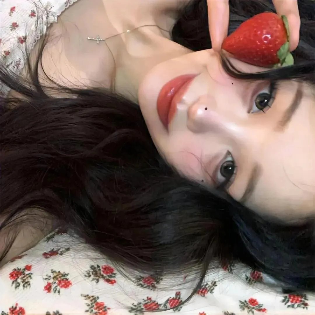 摘下工牌我惊掉全桌下巴